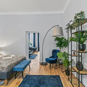 Balcony Apartment, 4 Min To U3 Zipperer Strasse , Vídeň Rakousko